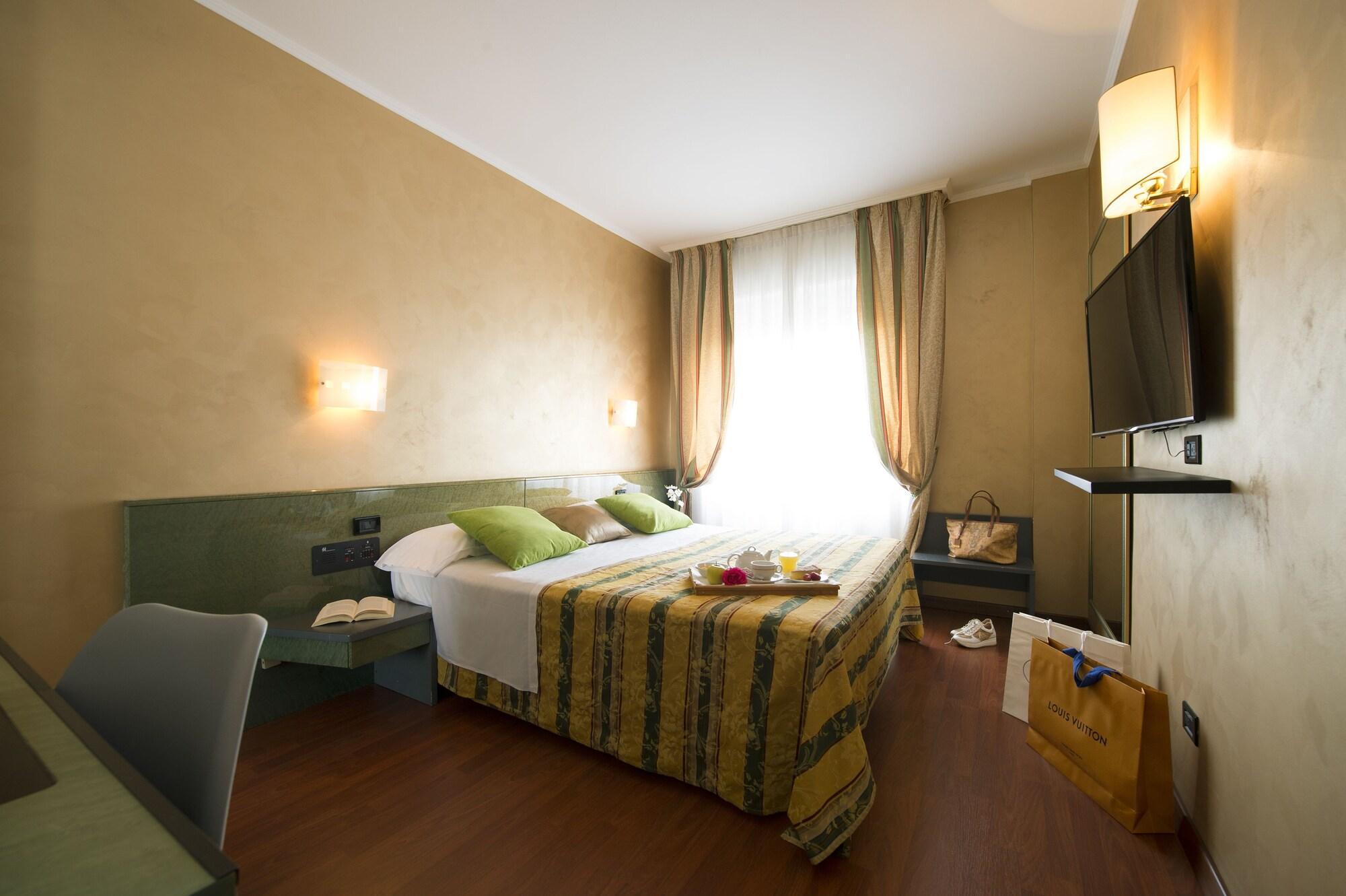 Hotel Il Castelletto Casarile Exterior photo
